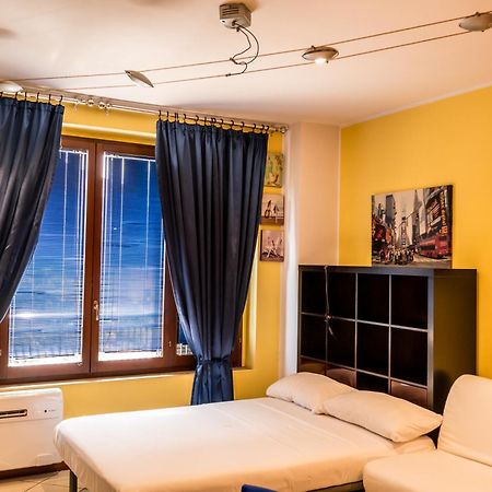 מילאנו Cozy Suite Rogoredo Apartment Next To The Metro And Train Station מראה חיצוני תמונה