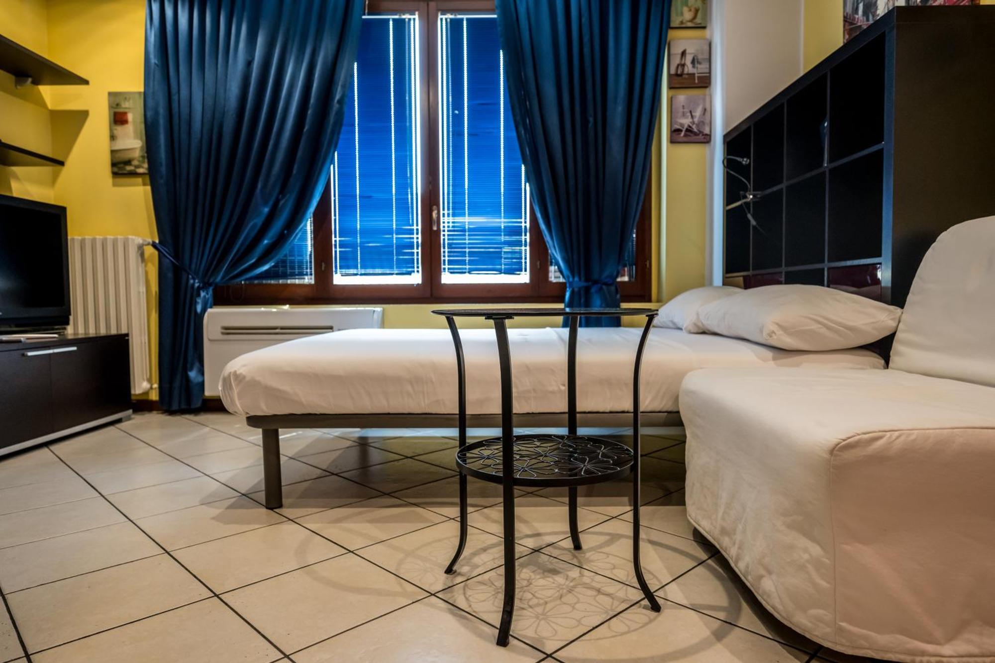 מילאנו Cozy Suite Rogoredo Apartment Next To The Metro And Train Station מראה חיצוני תמונה