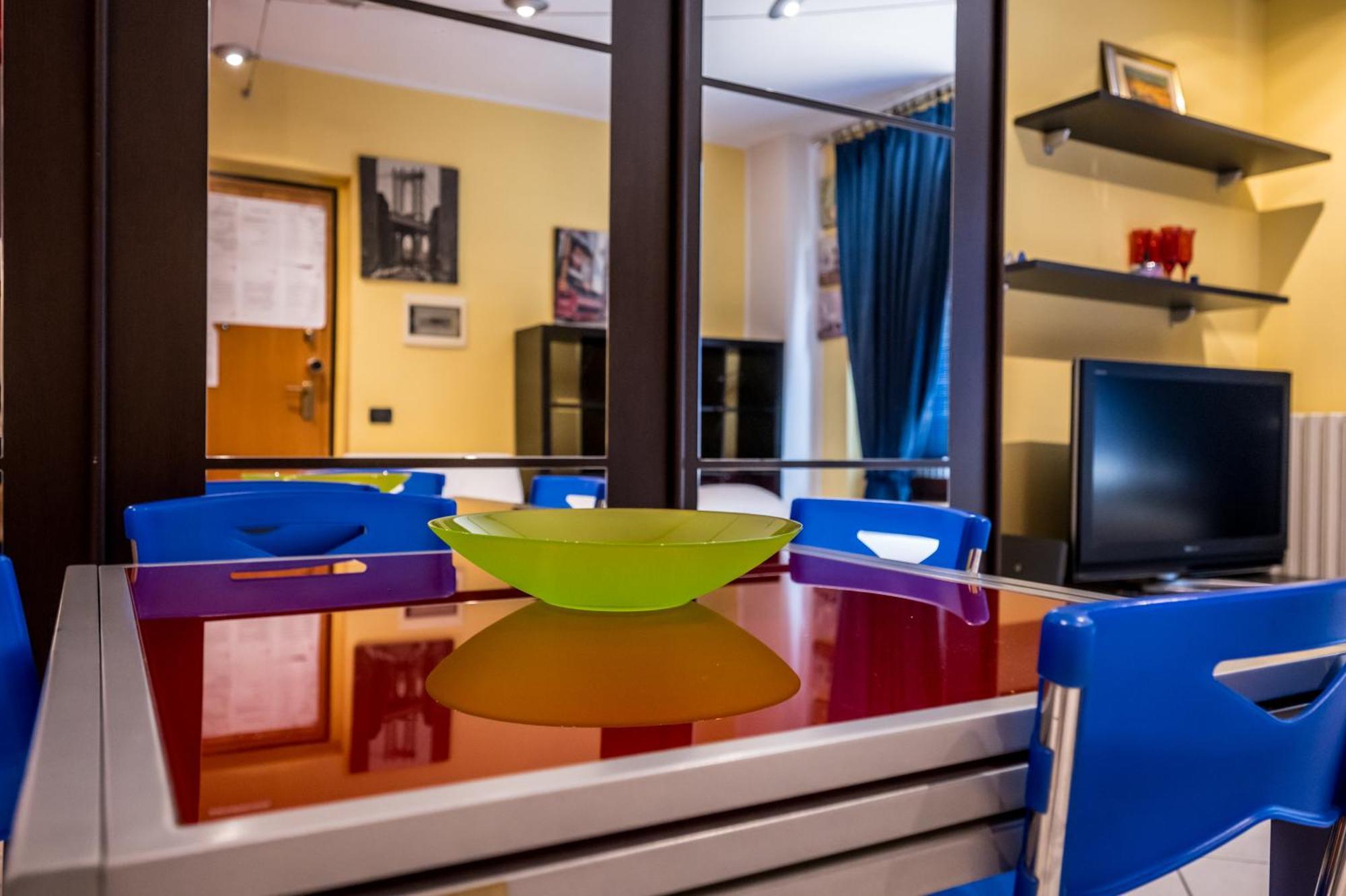 מילאנו Cozy Suite Rogoredo Apartment Next To The Metro And Train Station מראה חיצוני תמונה