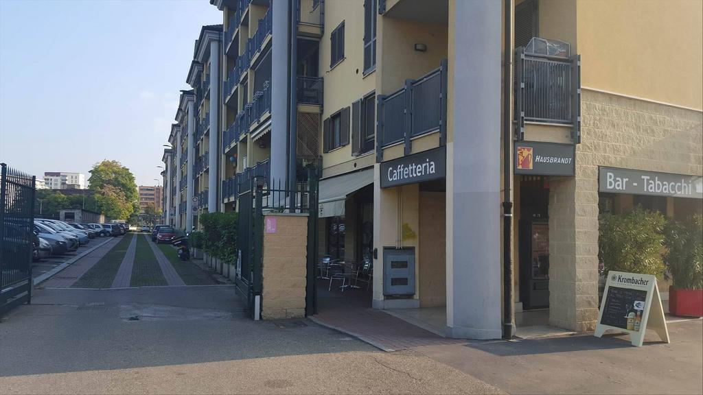 מילאנו Cozy Suite Rogoredo Apartment Next To The Metro And Train Station מראה חיצוני תמונה